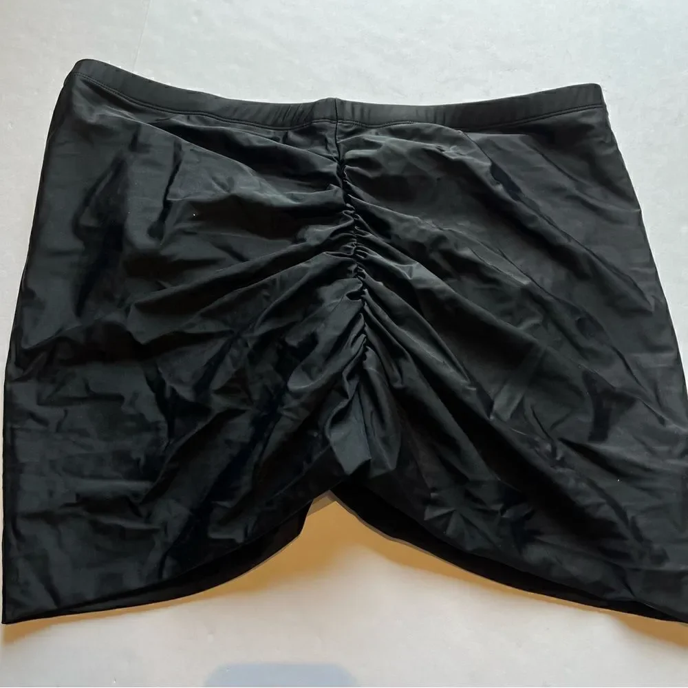 Meet Curve Women's Black Swim Skirt with Ruched Sides Size 4XL